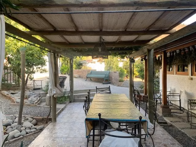 Casa en venta de 5 dorm. en Curacaví