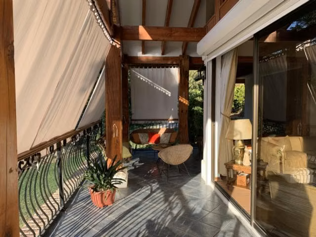 Casa en venta de 5 dorm. en Curacaví