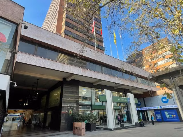 Oficina en arriendo en Providencia - Imagen 32
