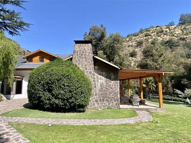 Casa en venta El Arrayan 5 dormitorios Orilla de Rio