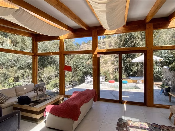 Casa en venta El Arrayan 4 dormitorios orilla de rio