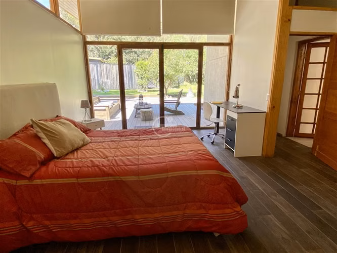 Casa en venta El Arrayan 4 dormitorios orilla de rio
