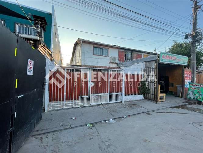 Casa en venta de 5 dorm. en Maipú apta para subsidio - Imagen 2