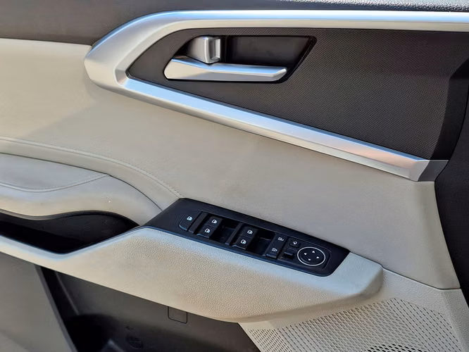 KIA CARENS 2023