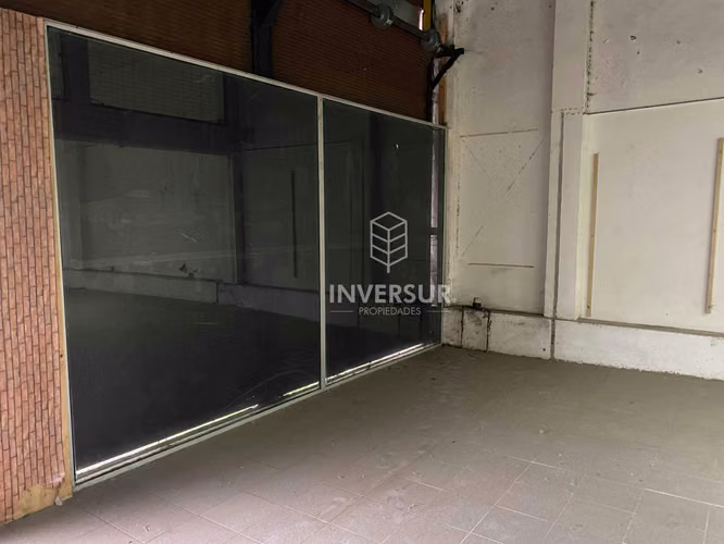 ARRIENDO LOCAL COMERCIAL (156708)