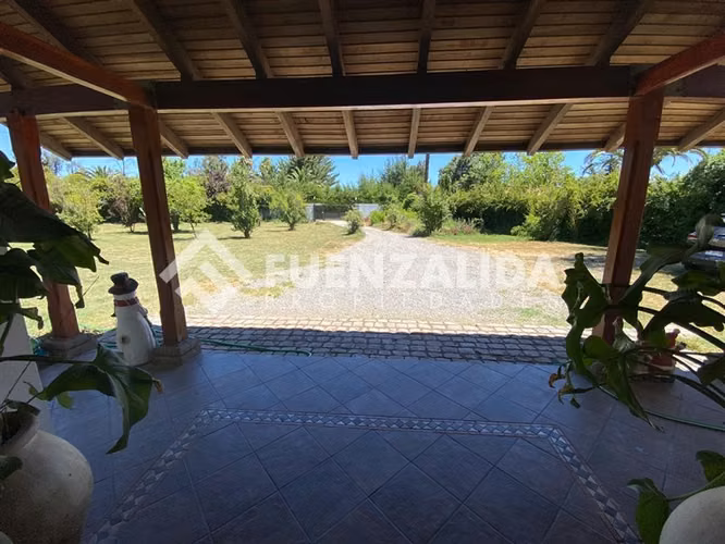 Parcela con casa 4D 3B piscina Terraza vendo en Peñaflor