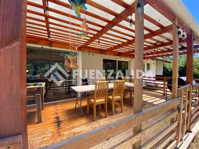 Casa en Parcela vendo de 4D 3B piscina Terraza en Peñaflor