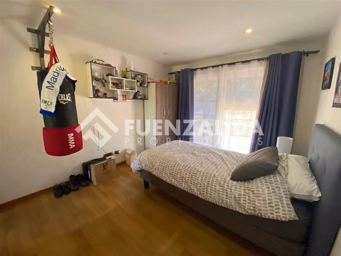 Casa en Parcela vendo de 4D 3B piscina Terraza en Peñaflor