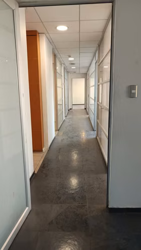 Excelente oficina / pleno centro