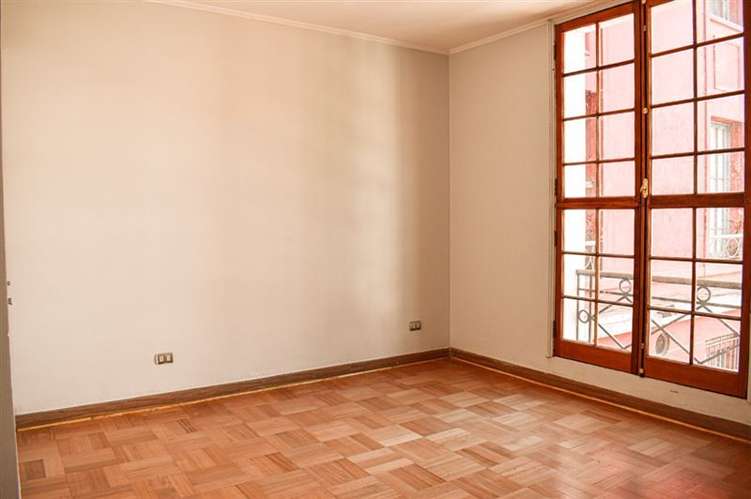 Venta de edificio patrimonial en metro Los Héroes Santiago - Imagen 26