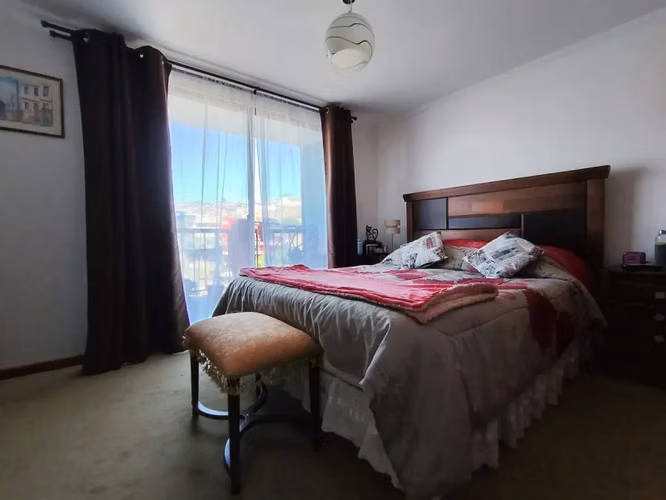 SE VENDE HOSTAL SEMI NUEVO EN CERRO ARTILLERÍA VALPARAISO
