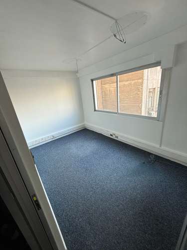 VENTA OFICINA 3HAB 1BA SANTIAGO - Imagen 9