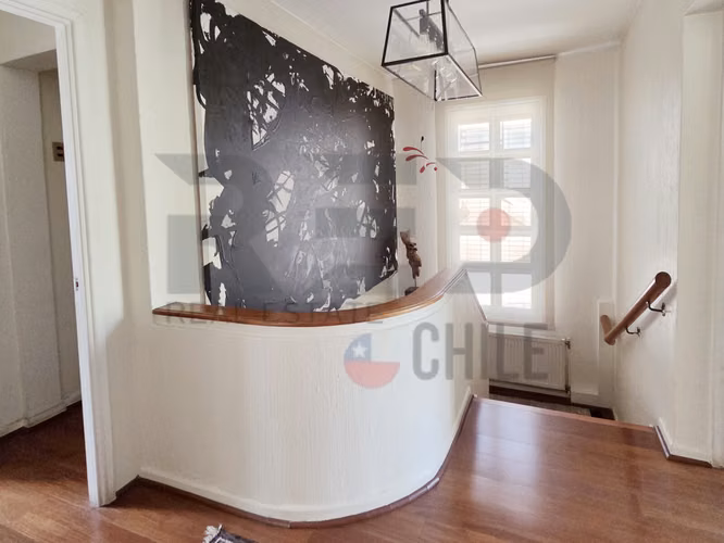 En venta espectacular casa con jardín en Barrio El  Golf