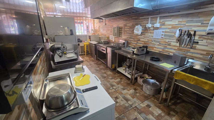Se Arrienda Local Comercial En Comuna De Talagante