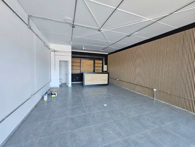 Se Arrienda Local Comercial En Comuna De Isla De Maipo