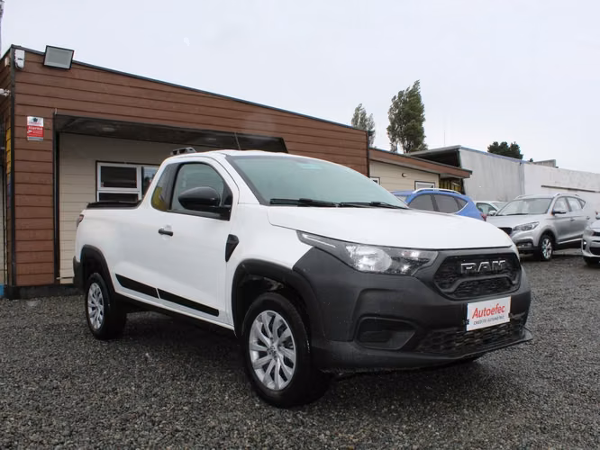 RAM 700 SLT 1.4 2022