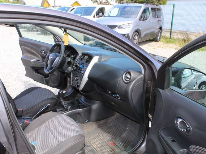 NISSAN VERSA SENSE MT 2018 - Imagen 50