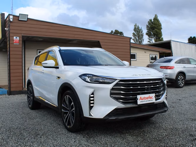 JETOUR X70 Plus AT 2024