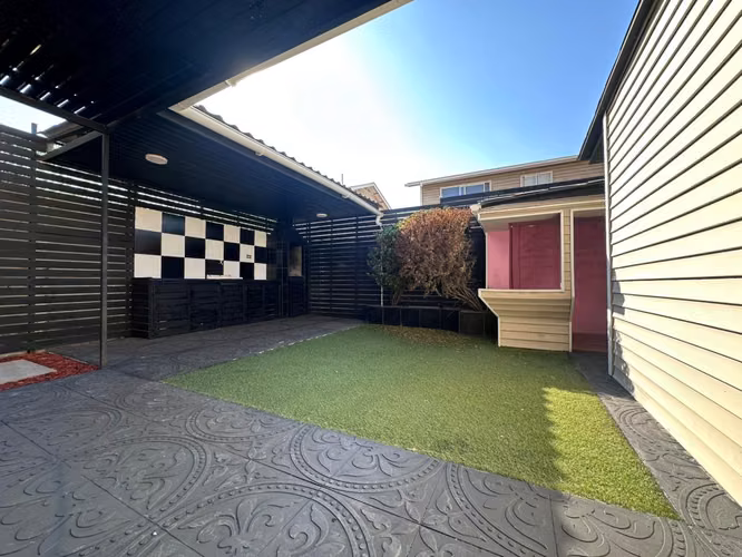 SE VENDE HERMOSA CASA EN BONITO CONDOMINIO - SAN BERNARDO - Imagen 4