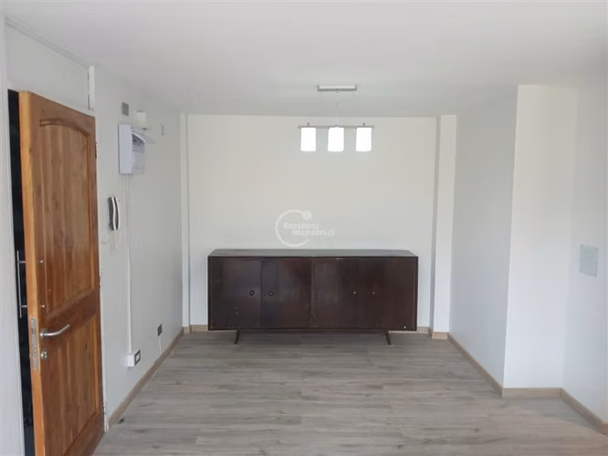 Departamento Remodelado en arriendo de 3 dorm. en La Florida