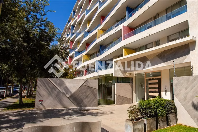 Departamento en venta de 2 dorm. en Las Condes