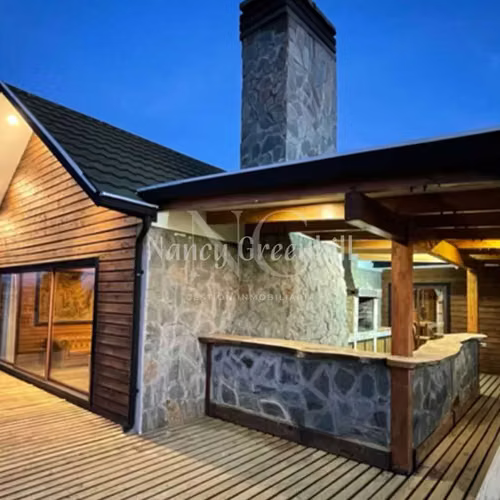 REBAJADA CASA CON INMEJORABLE VISTA Y PISCINA (131290) - Imagen 4