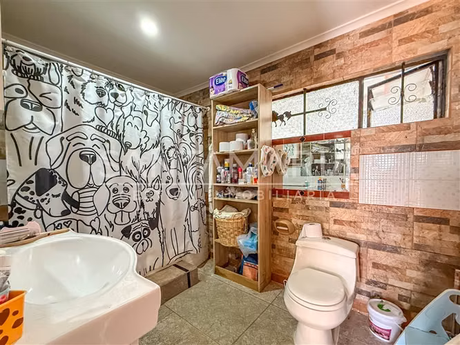Casa en venta de 4 dormitorios en Victor Lamas, Concepción