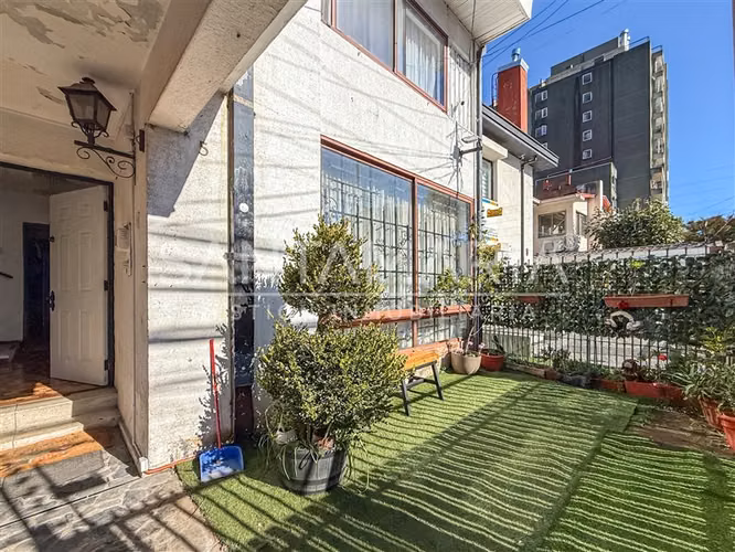 Casa en venta de 4 dormitorios en Victor Lamas, Concepción