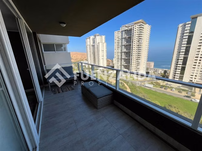 Depto. gran vista en venta de 2D 2B E. en Concón - Imagen 2
