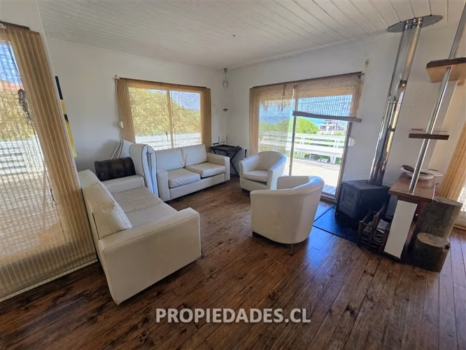 Casa en venta de 4 dorm. en Puchuncaví PRIMERA LINEA MAITENC