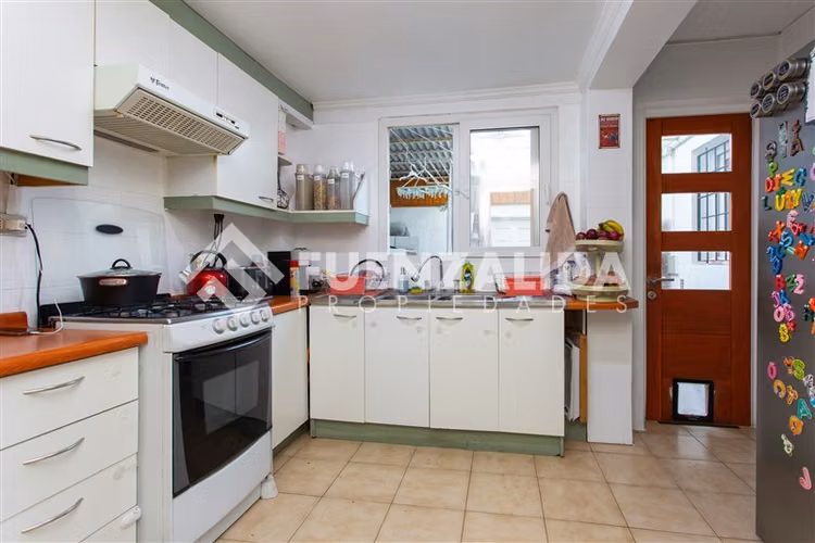 Casa en venta de 6 dorm. en Las Condes - Imagen 9