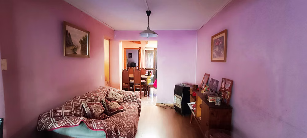 Casa solida en Poblacion Corvi