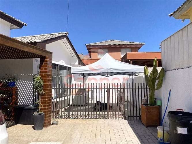 Casa en venta de 4 dorm. en Copiapó