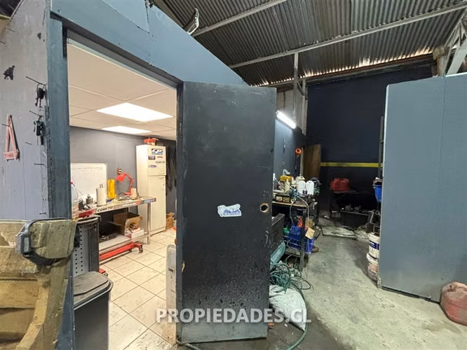 Local Comercial en venta en Lord Cochrane - Imagen 3