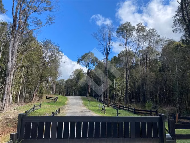 BAJO DE PRECIO Arrendamos casa 3D Condominio Puerto Varas