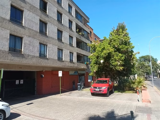DEPARTAMENTO CENTRICO 33 M2 CON ESTACIONAMIENTO