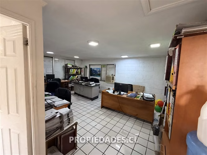 Industrial en arriendo en San Joaquín