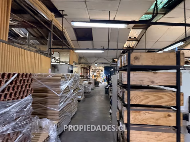Industrial en arriendo en San Joaquín