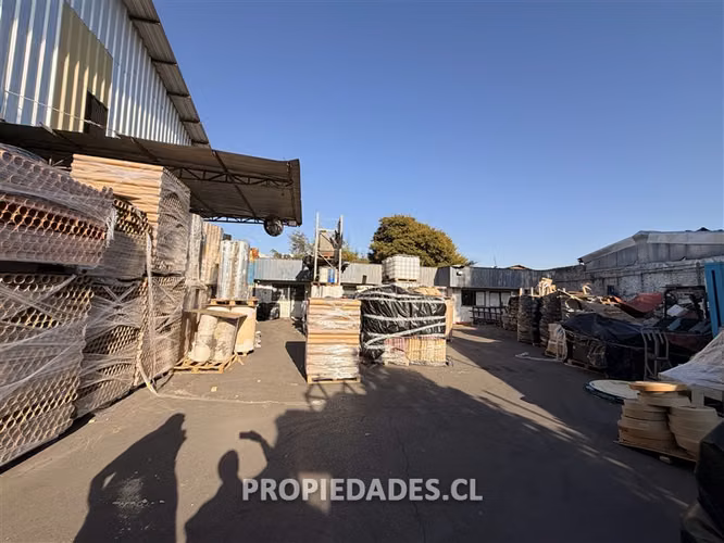 Industrial en arriendo en San Joaquín