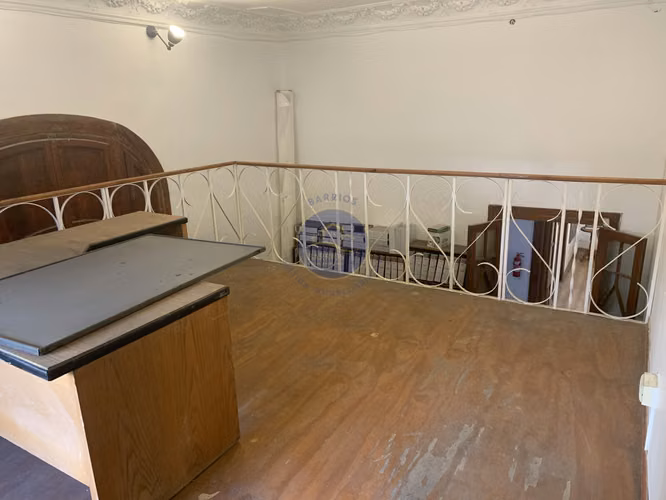 Casa histórica 331m², centro de la ciudad