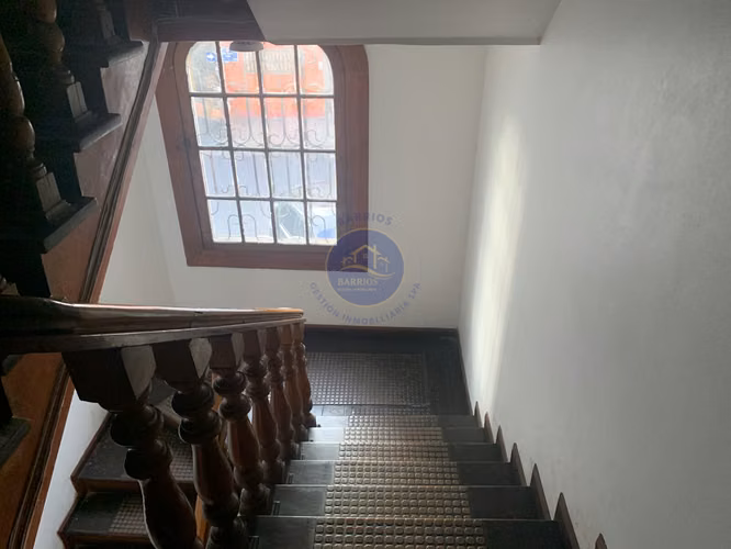 Casa histórica 331m², centro de la ciudad