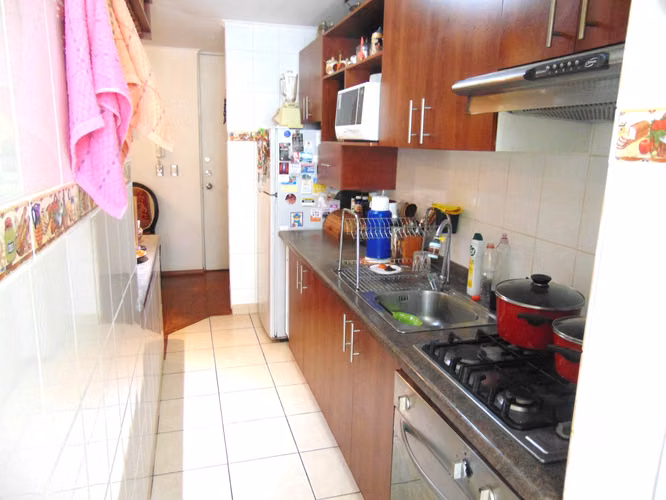 Vendo Departamento 77 m2, 2 Habitaciones, Gomez Carreño