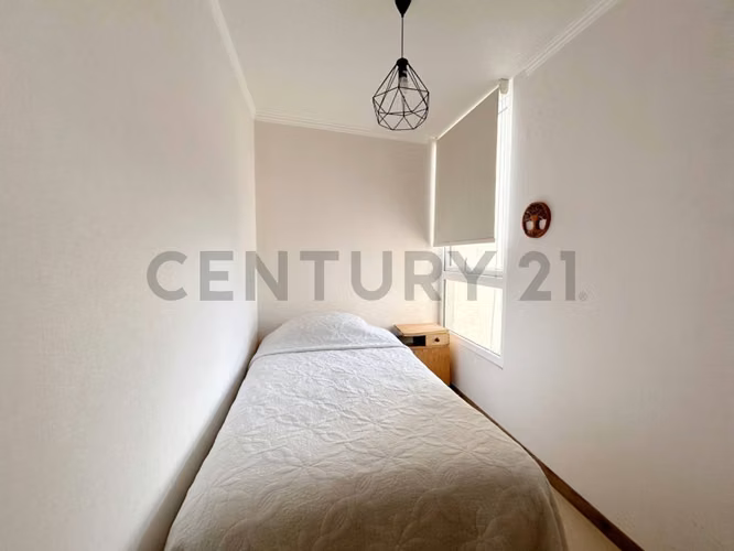 Arriendo departamento en Peñuelas con vista al mar