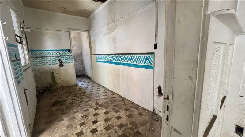 LOCAL COMERCIAL Entre Av. Santo Dumont y la calle maestra lidia torres