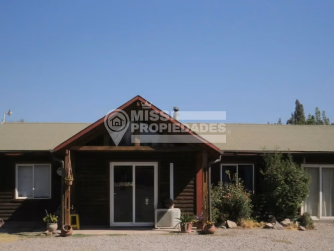 VENDE PARCELA CON CASA - ENTORNO NATURAL Y PRIVADO