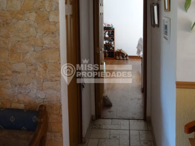 VENDE PARCELA CON CASA - ENTORNO NATURAL Y PRIVADO