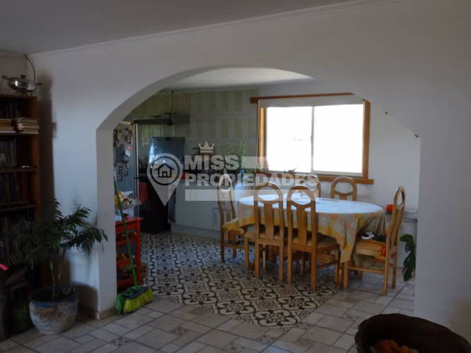 VENDE PARCELA CON CASA - ENTORNO NATURAL Y PRIVADO