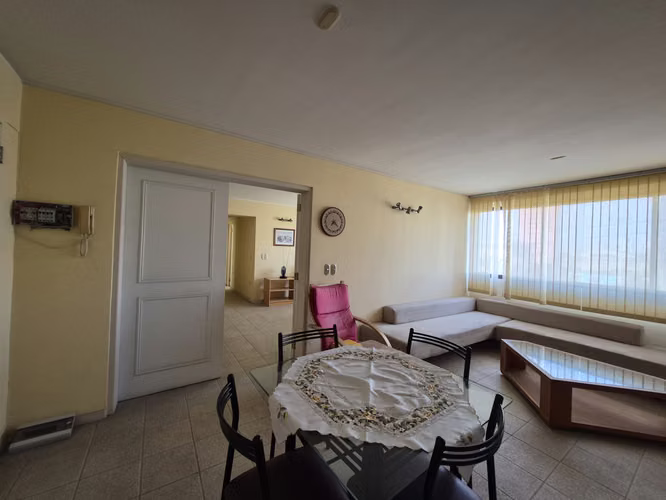 EXCELENTE DEPARTAMENTO 74 M2 PLAZA COLÓN  AMOBLADO
