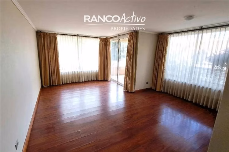 Departamento en venta de 3D/2B. Av. Alemania, Temuco