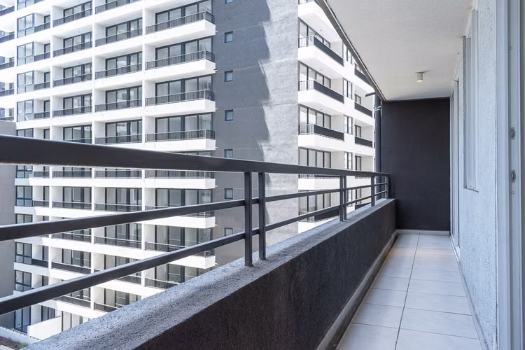 Av. Ecuador 4678 (1 Bod) [760-4]